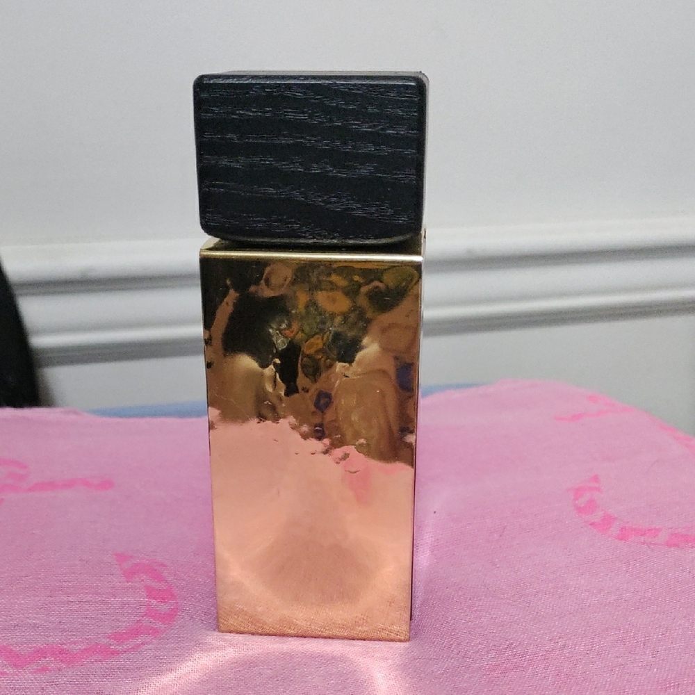 Donna Karan Gold Perfume